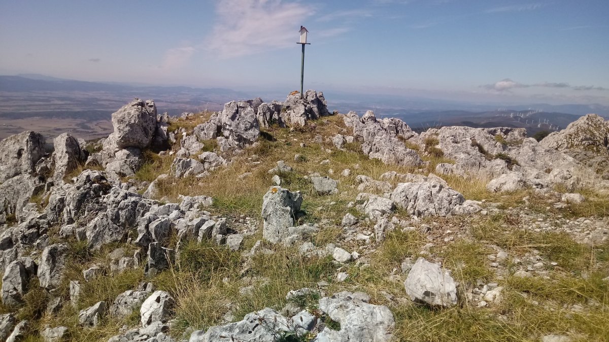 Aiztontor Altuna (1454m) tontorra