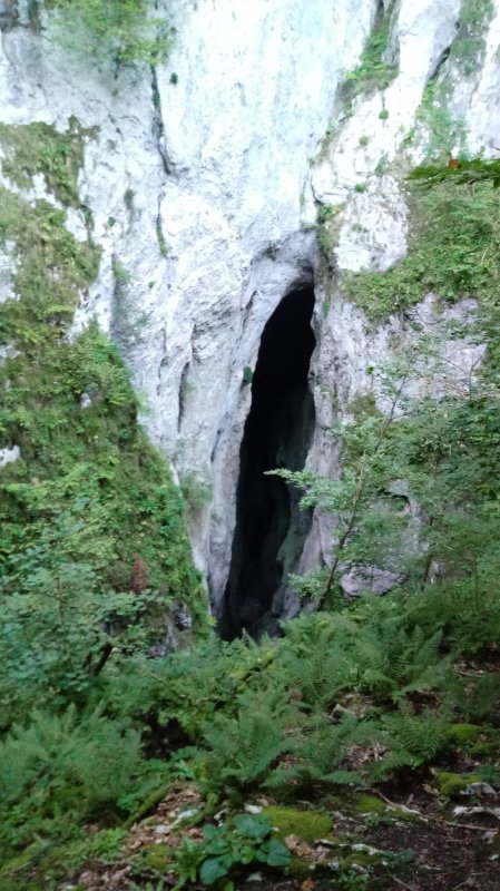 Jentilkoba, iparraldetiko haitzuloa