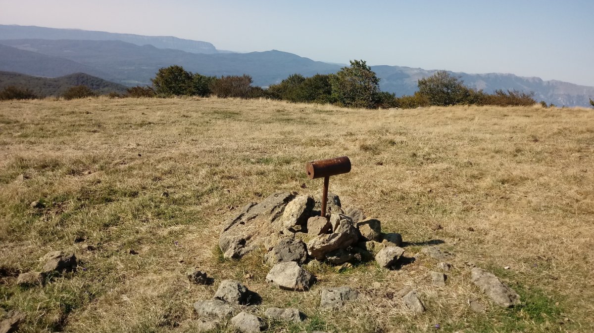 Ernaitzu (1203m) postontzia