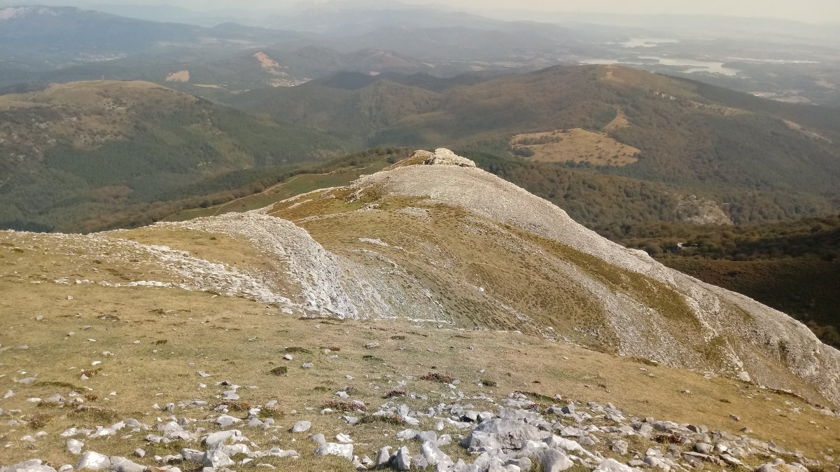 Gorbeia (1482m) Bedargogor aldeko bidea