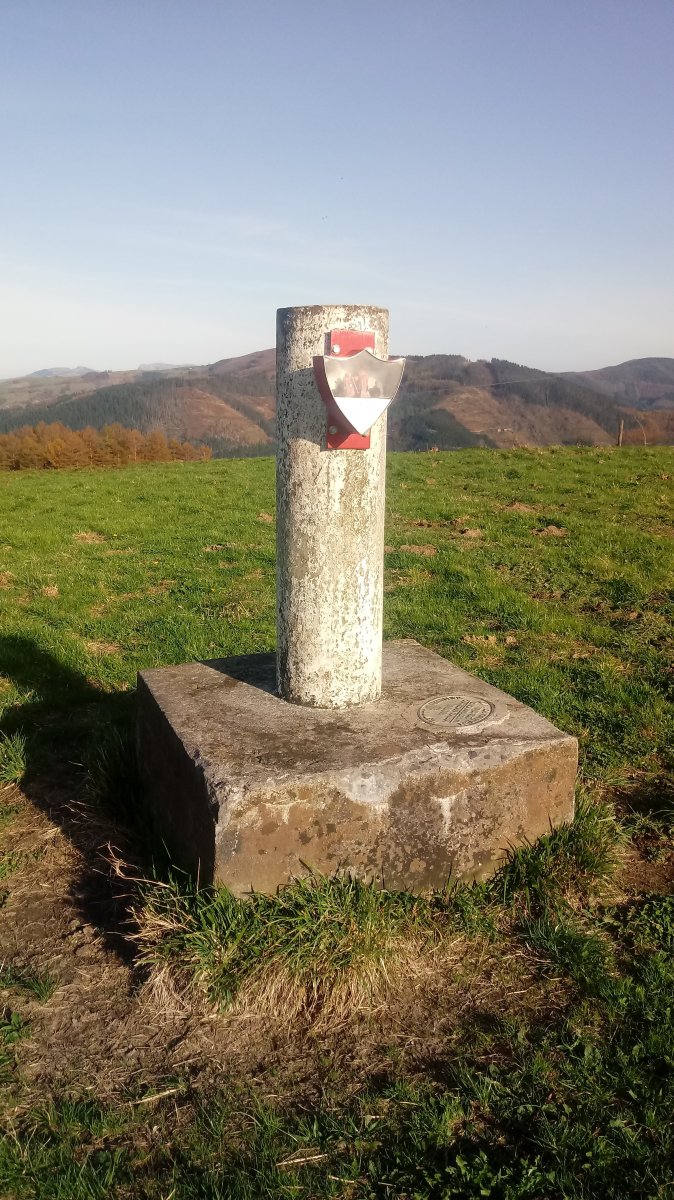 Itxumendi (731m) erpin geodesikoa