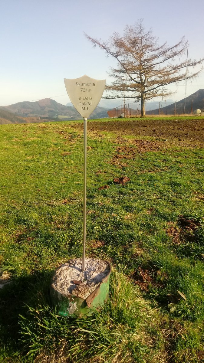 Itxumendi (731m) postontzia