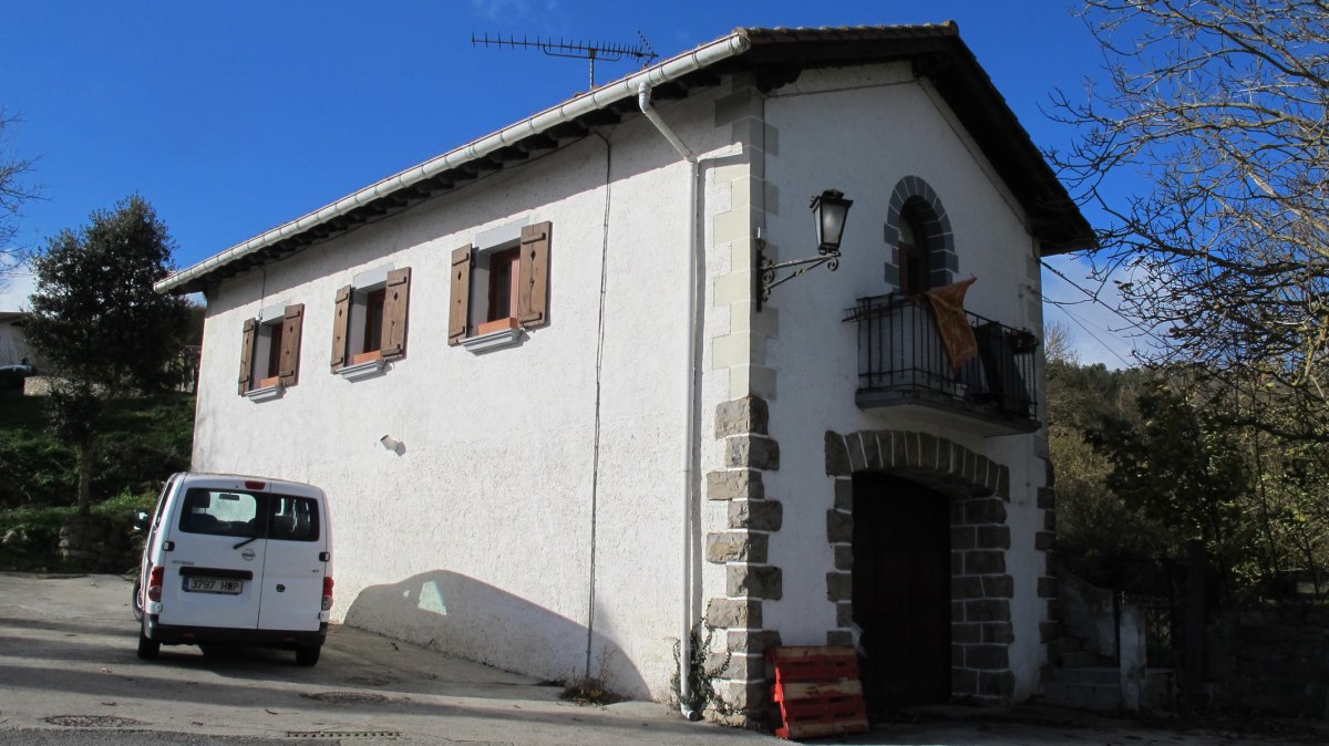 Etxetxikia etxea, Udabe-Basaburua