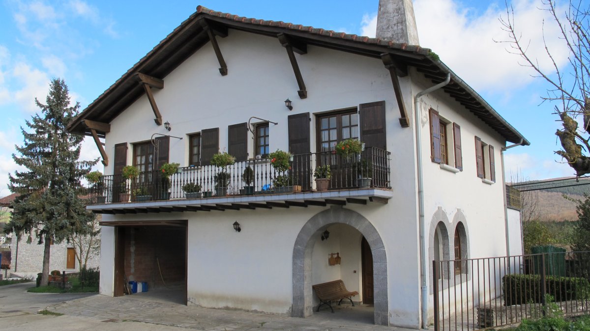 Hegoaldekoa etxea, Udabe-Basaburua