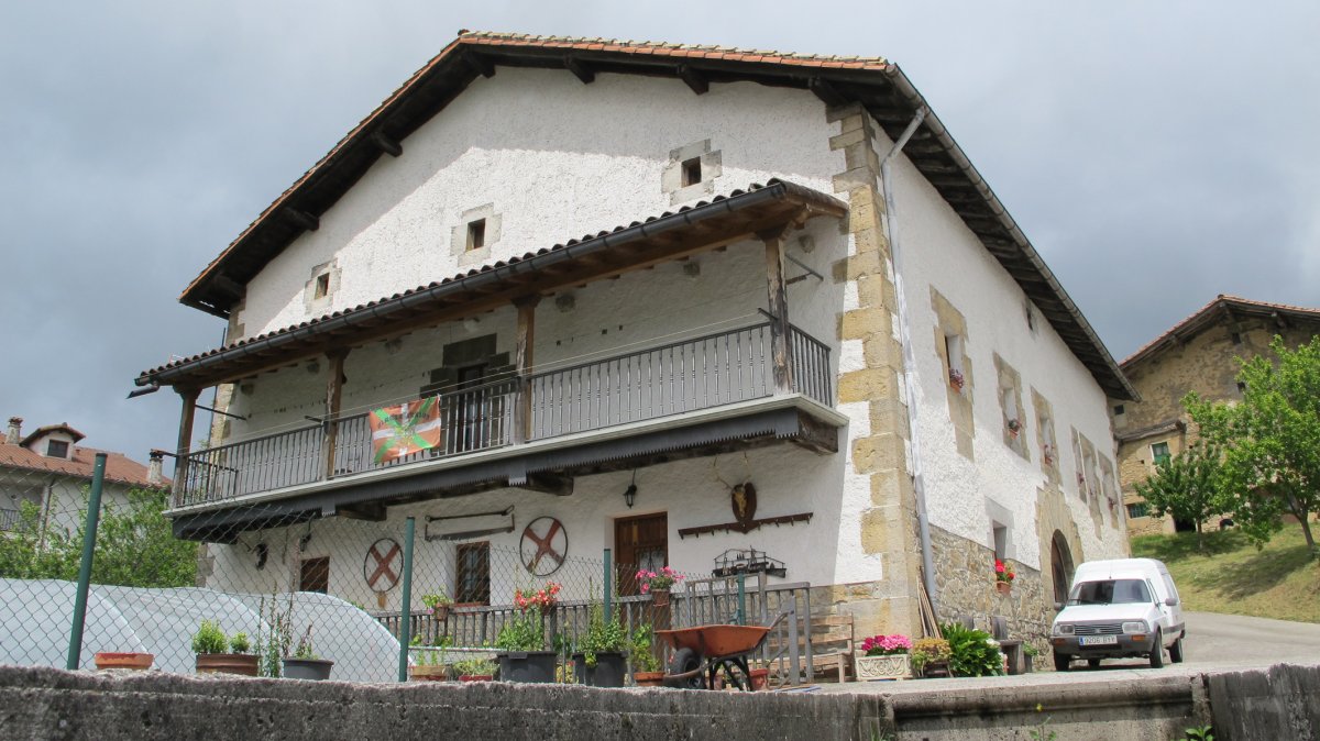 Tabernakoa etxea, Beramendi-Basaburua