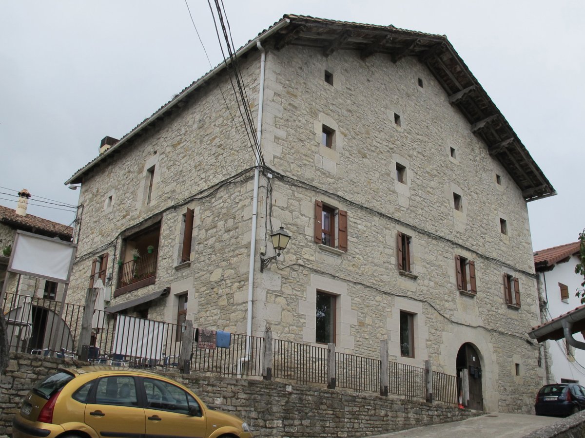 Itsasonea etxea, Muskitz-Imotz