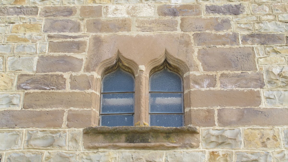 San Esteban eliza, Esa