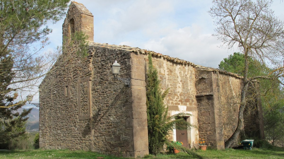 San Juan ermita, Ledea