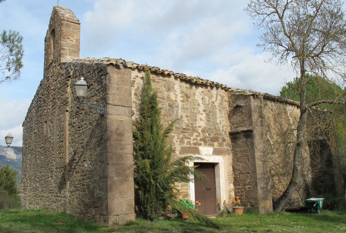 San Juan ermita, Ledea