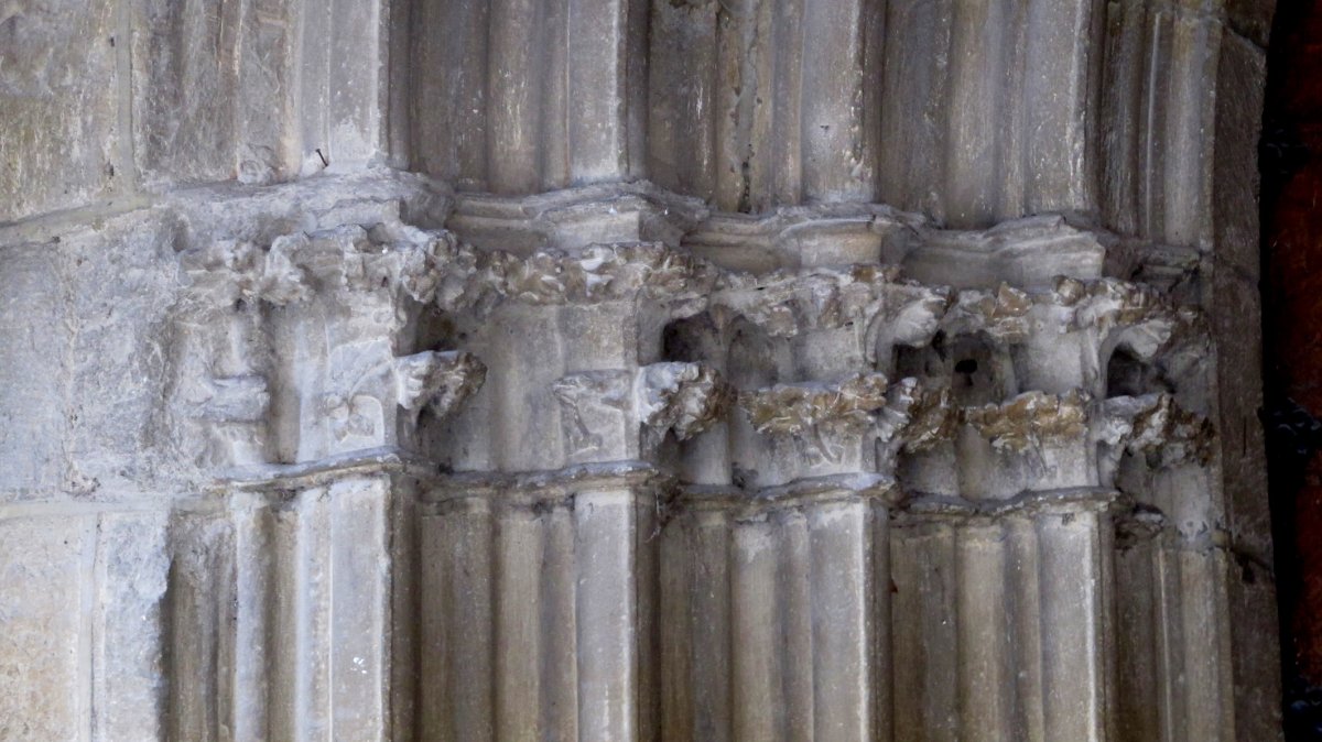 San Andres eliza, Zizur Nagusia