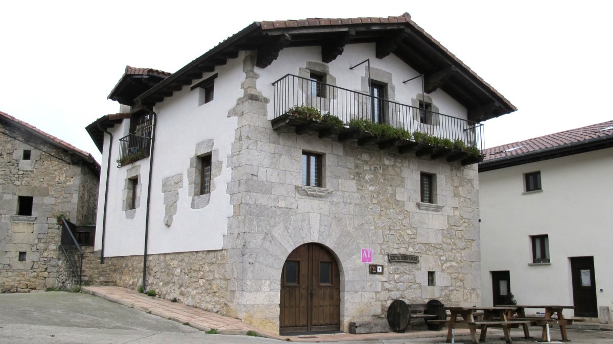 Etxeberria etxea, Goldaratz-Imotz