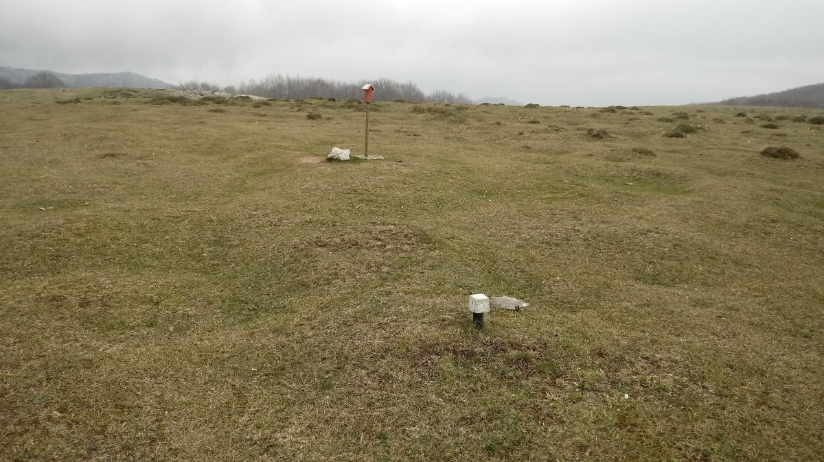 Bizkarlatza (1110m) tontorra