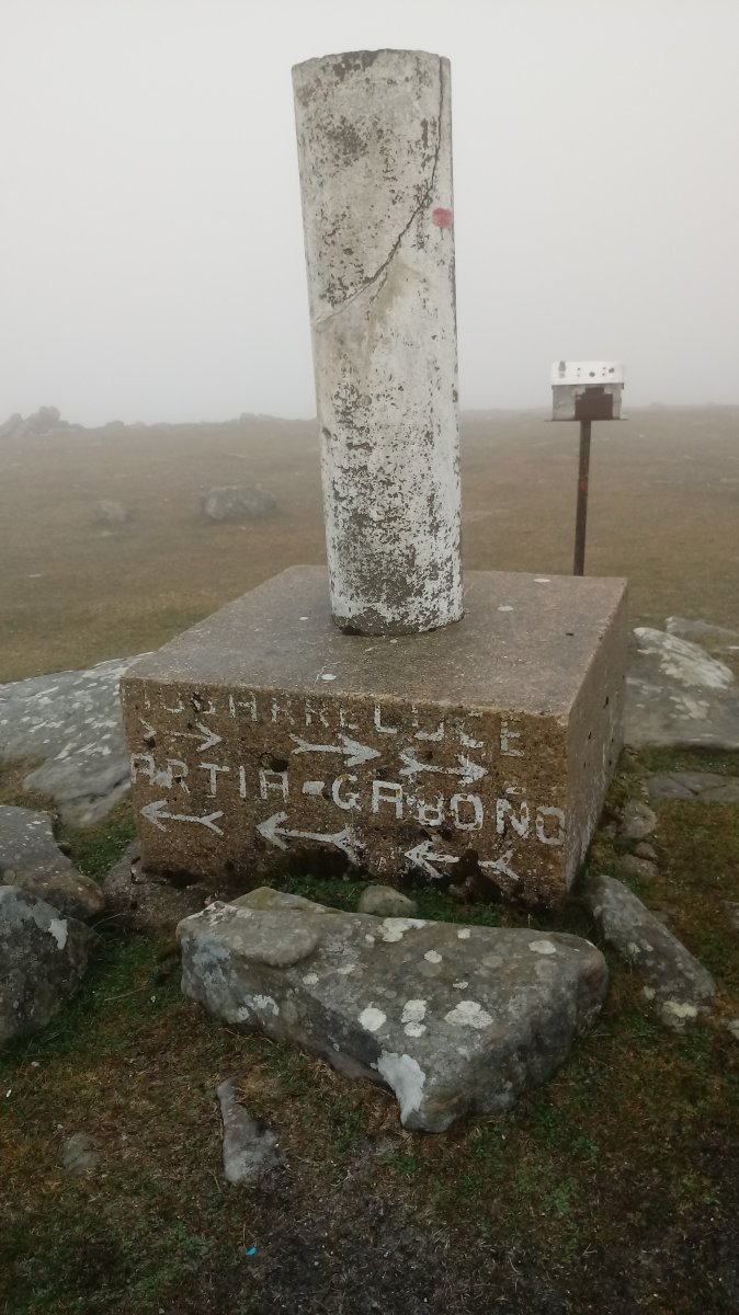 Aumategi (1192m) erpin geodesikoa