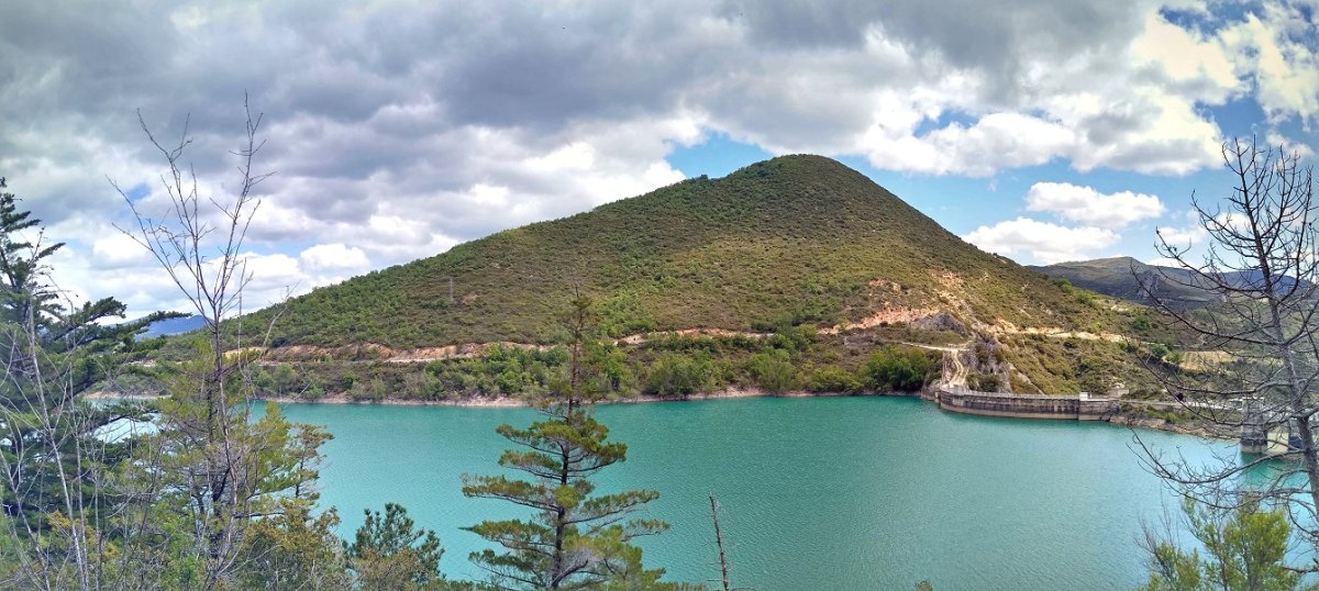 Irurre gaina, Allotzko urtegitik