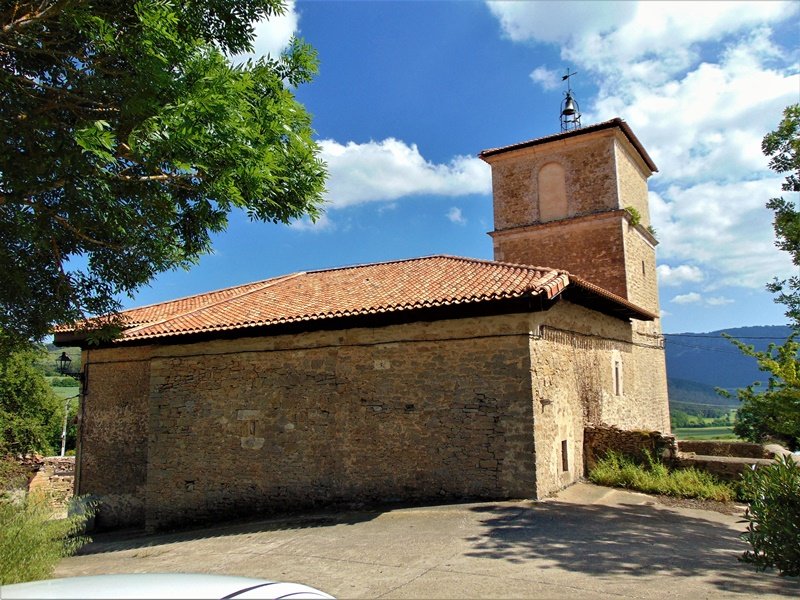 San Julian eta Santa Basilia Eliza Quintanillan