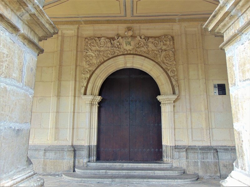 Nuestra Señora de la Antigua Santutegia Urduñan