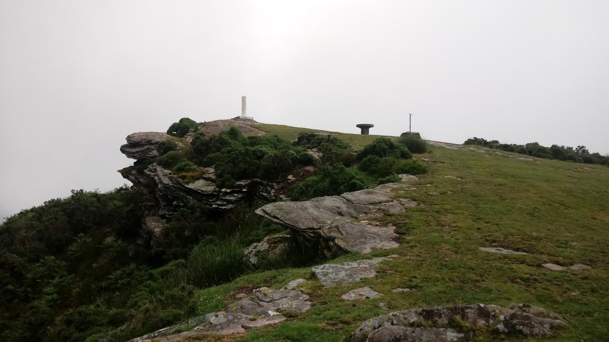 Legate (869m) tontorra