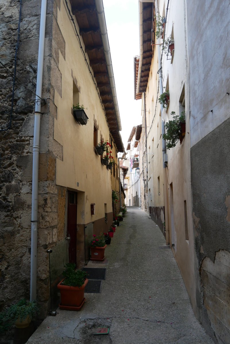 Sol de Arriba kale estua, Antoñana