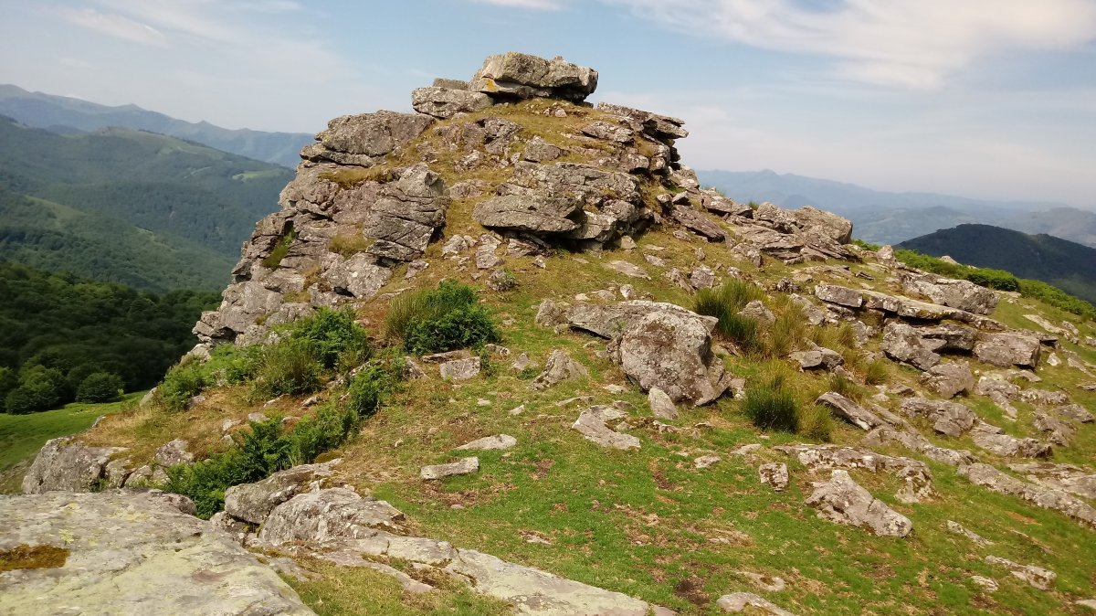 Abraku (1003m) tontorra