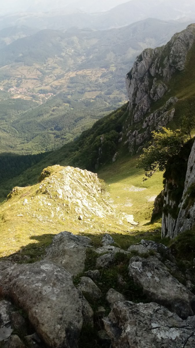 Iraule (1507m) Sakon Haundiko mendebal kanala