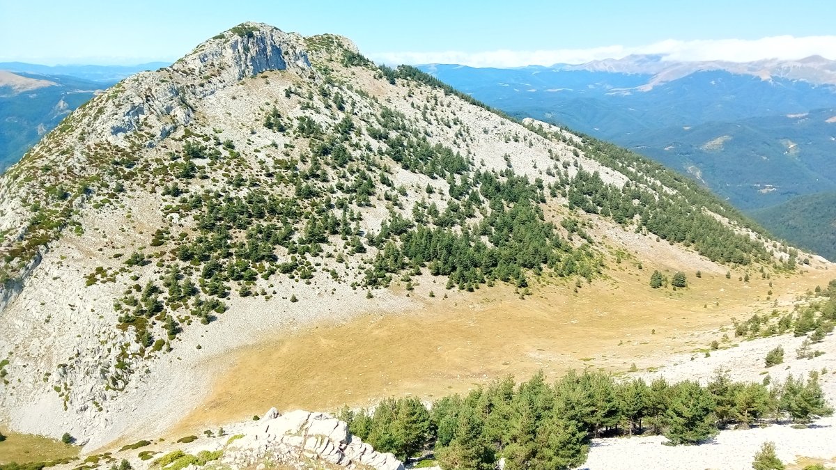 Ezkaurretxikia (1763m) lepoaldetik