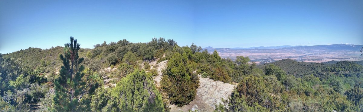 Mendi sokan barrena dabilen bidea