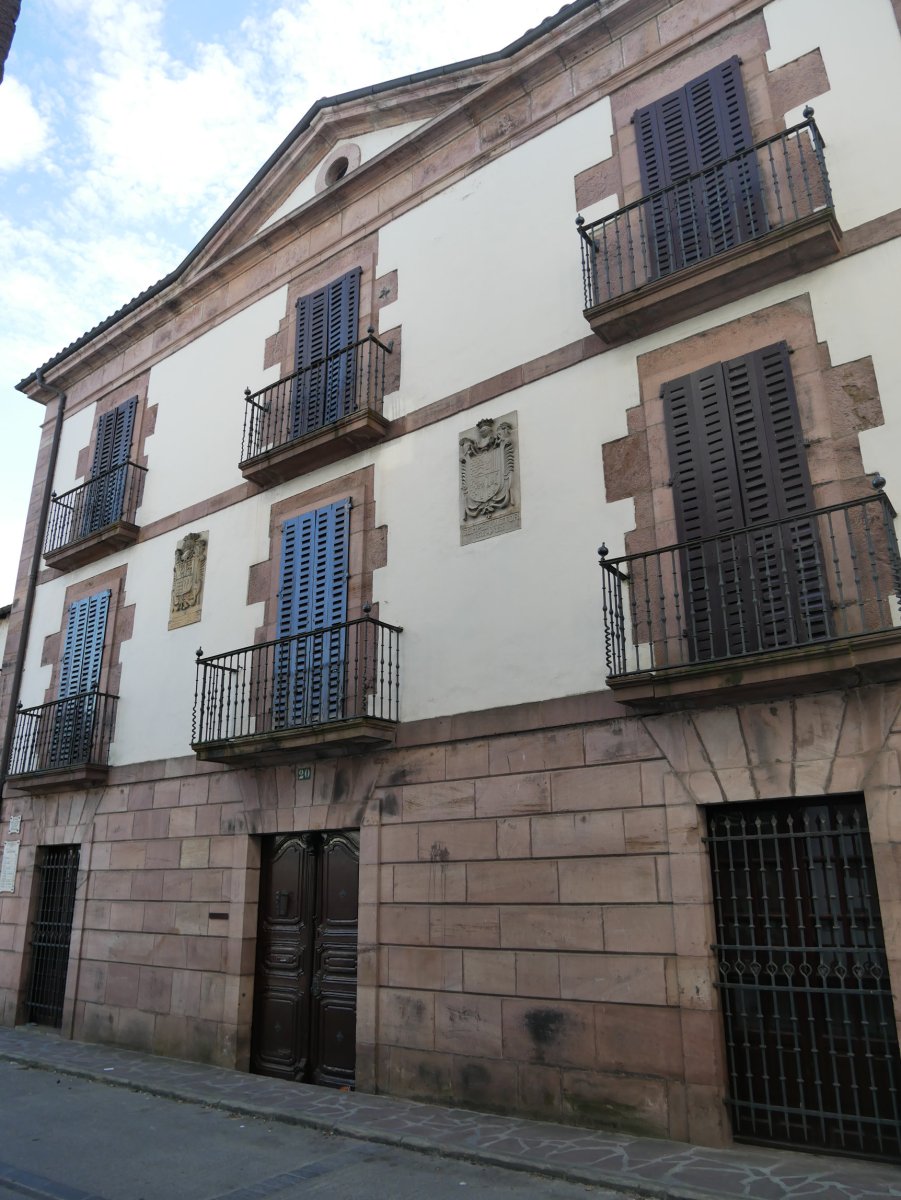 Bertiz - Ezpeleta jauregia, Doneztebe