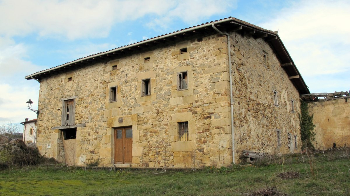 Etxea, Arriola-Asparrena