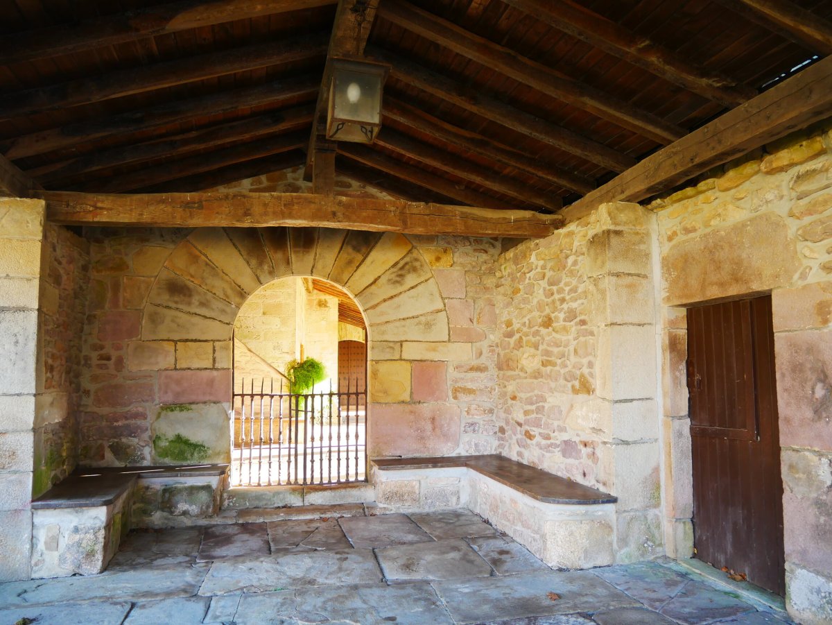 San Martin eliza, Ituren