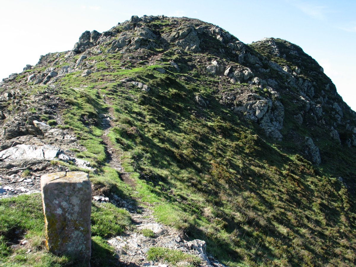 Hiru-mugarria Ekaitzaren HEko bizkarrean, Zubieta, Ituren eta Arantza artekoa