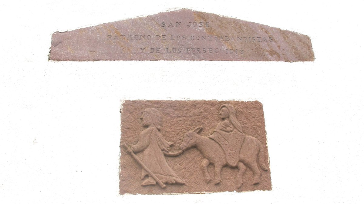 Frantxistegia etxeko plaka, Urdazubi