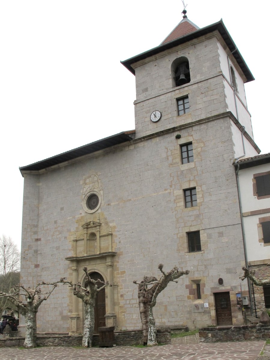 San Salvador eliza, Urdazubi