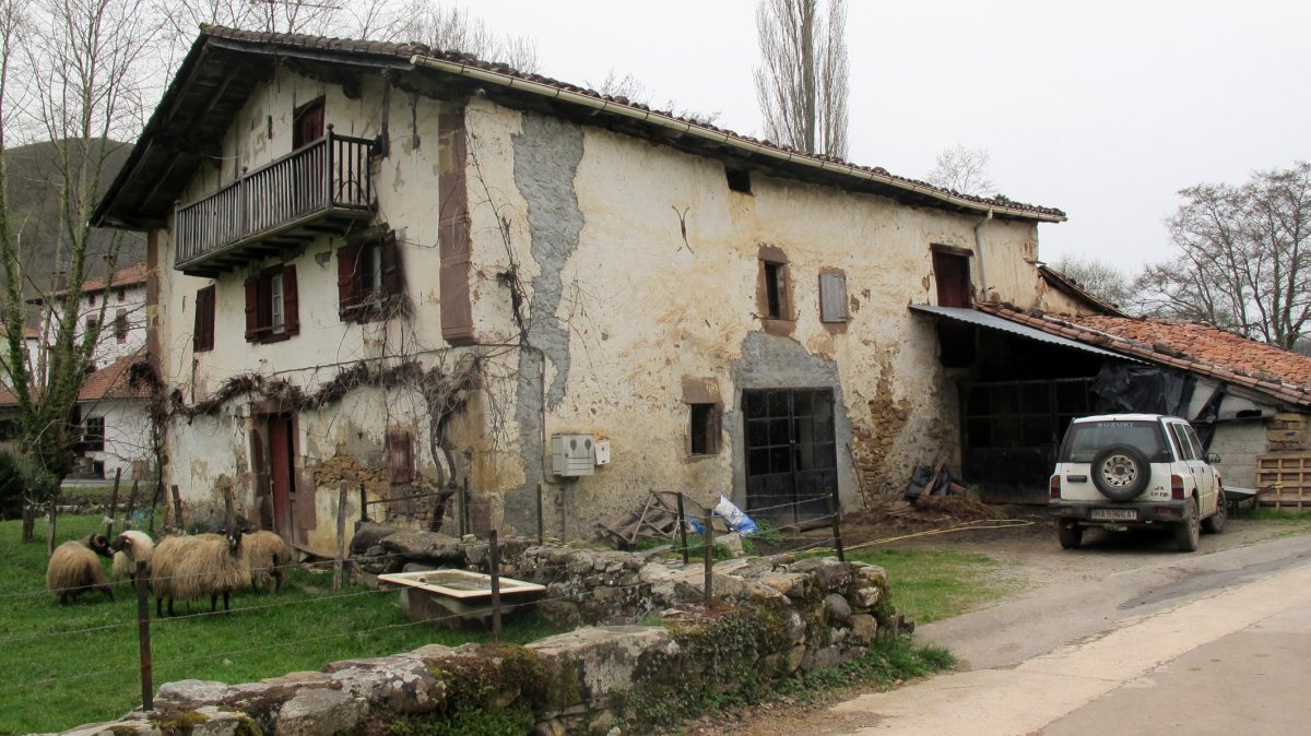 Etxeberria etxea, Urdazubi