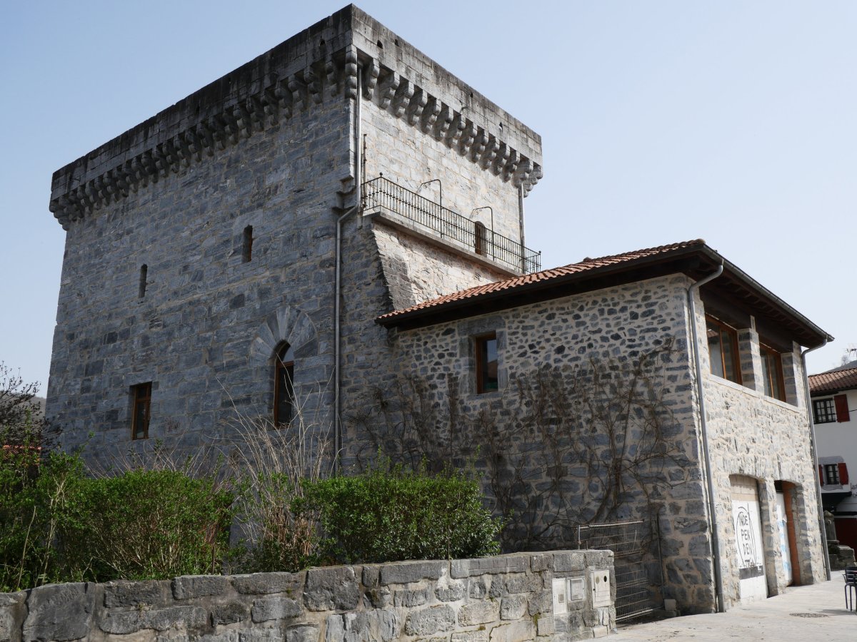 Zabaleta dorretxea, Lesaka