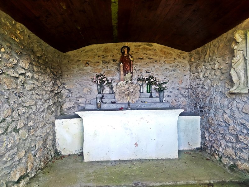 Santa Barbara Ermita Atxondon