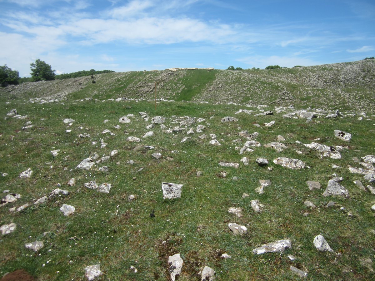 Túmulo Anular Motzeneko Txabola IV (05-2022)