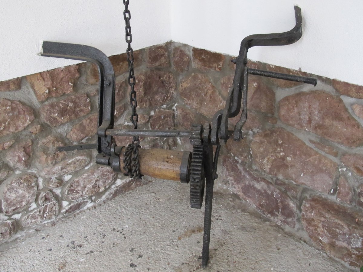 Urdoz perratokia, Erratzu-Baztan