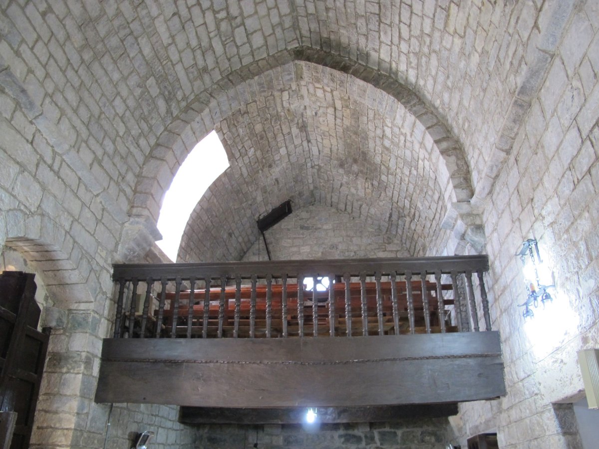 San Andres eliza, Ekai-Arakil