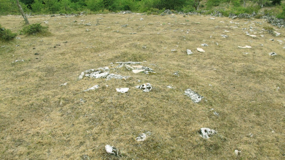 Arratondo XVI tumulua, Urbasa