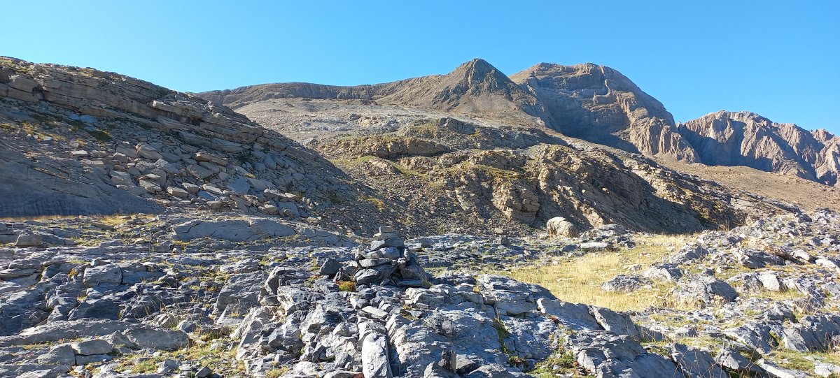 Tendeñera (2853m) beheko lepotik (panticosa-bujaruelo)