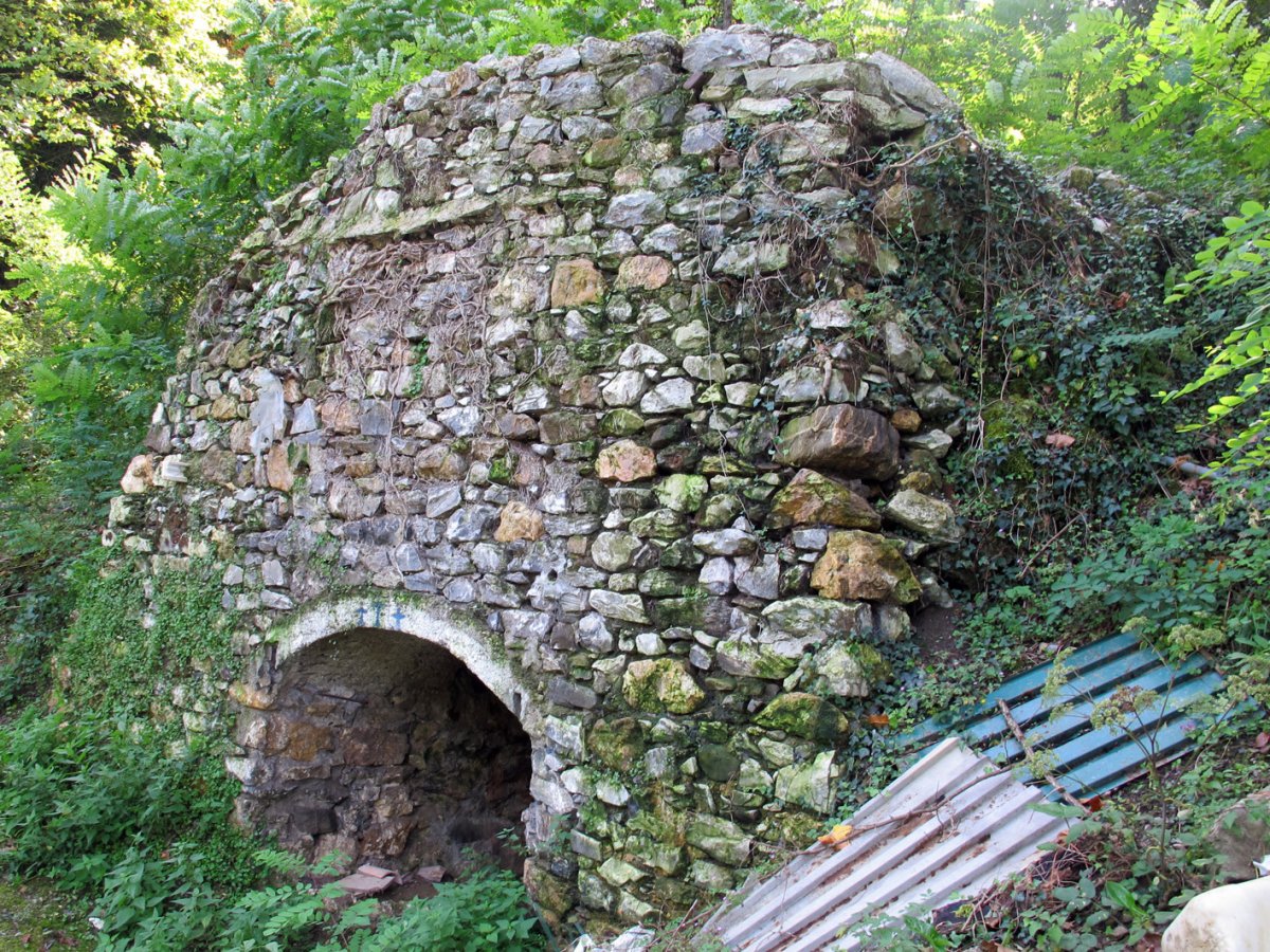 Karobia, Salbatore-Lesaka