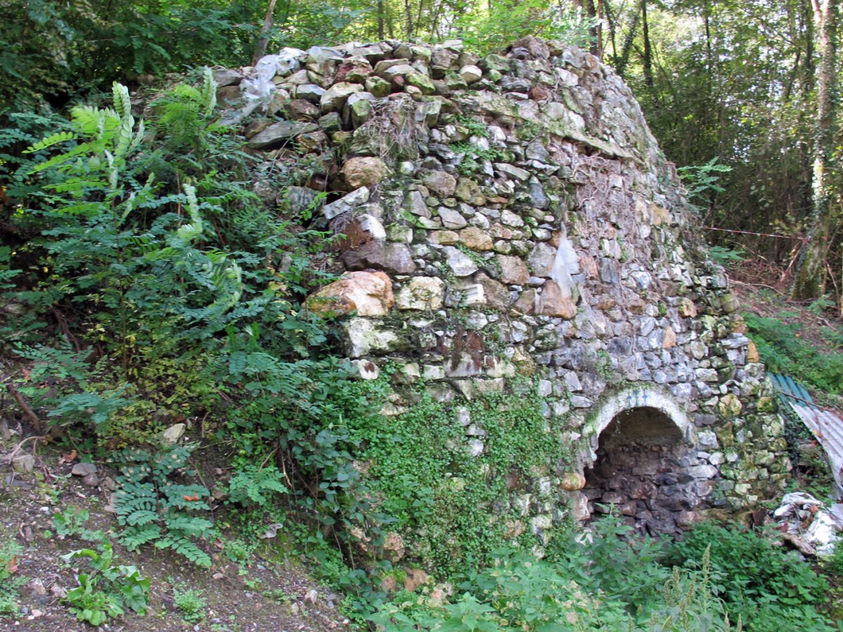 Karobia, Salbatore-Lesaka