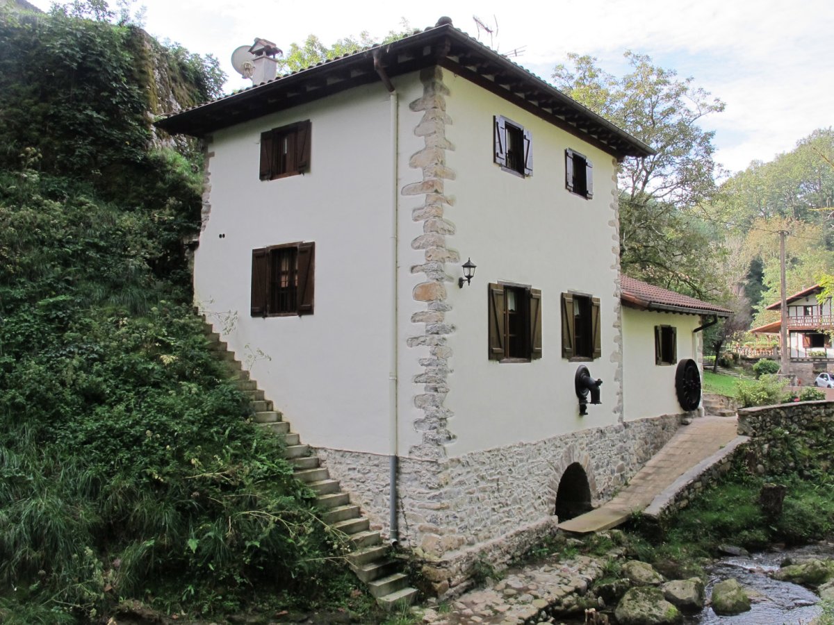 Uxaneko errota, Bera