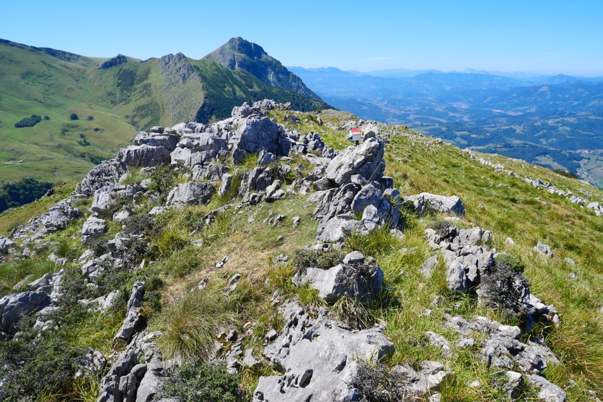 Zabalegi tontorra ekialdetik