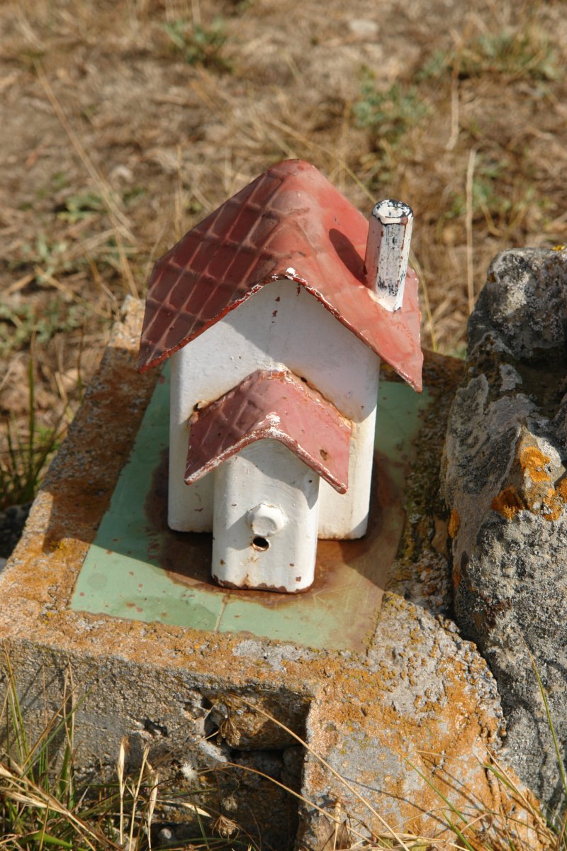 Lendiz, txartelontzia