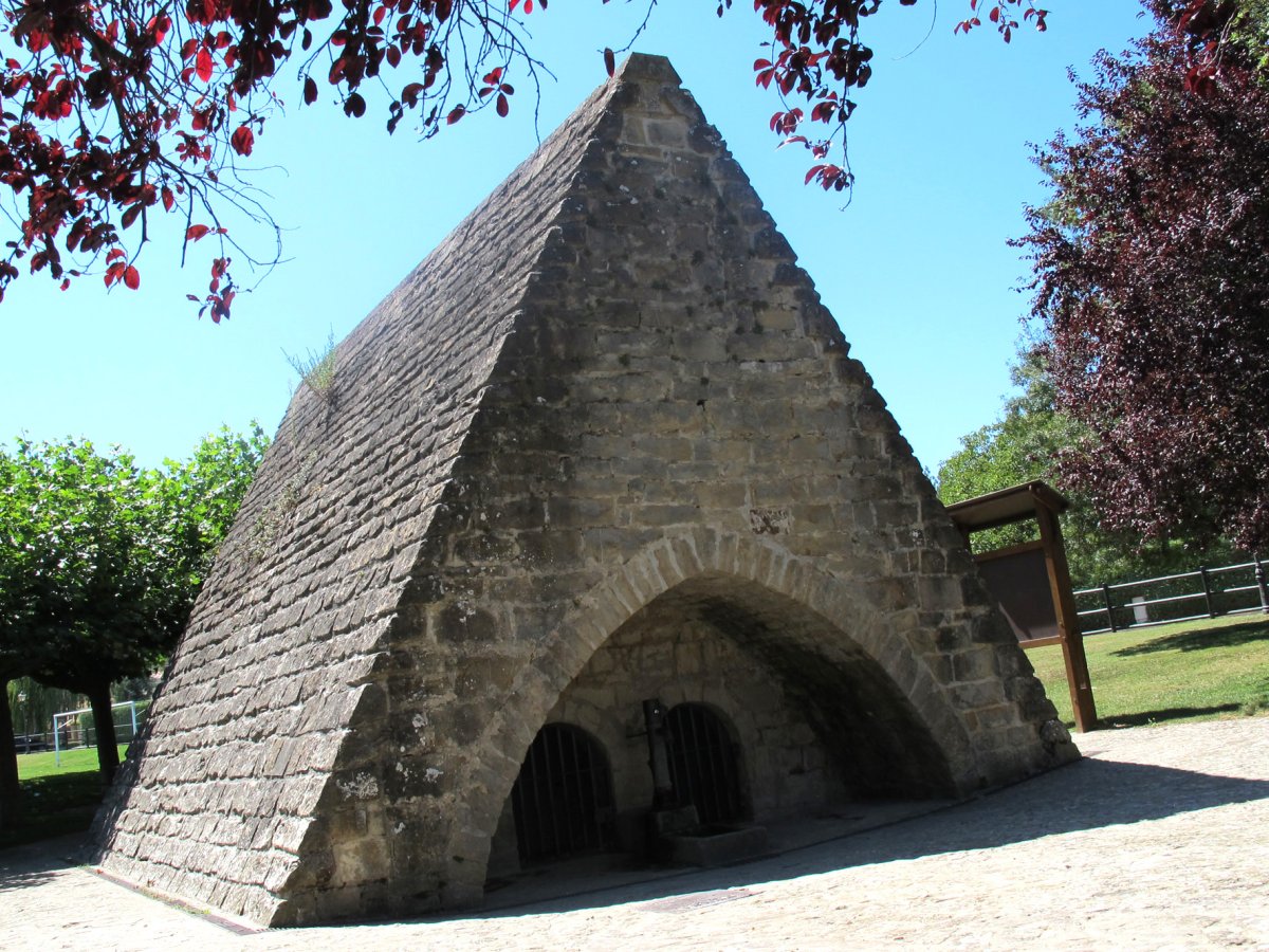 Iturri Gotikoa, Taxoare-Aranguren