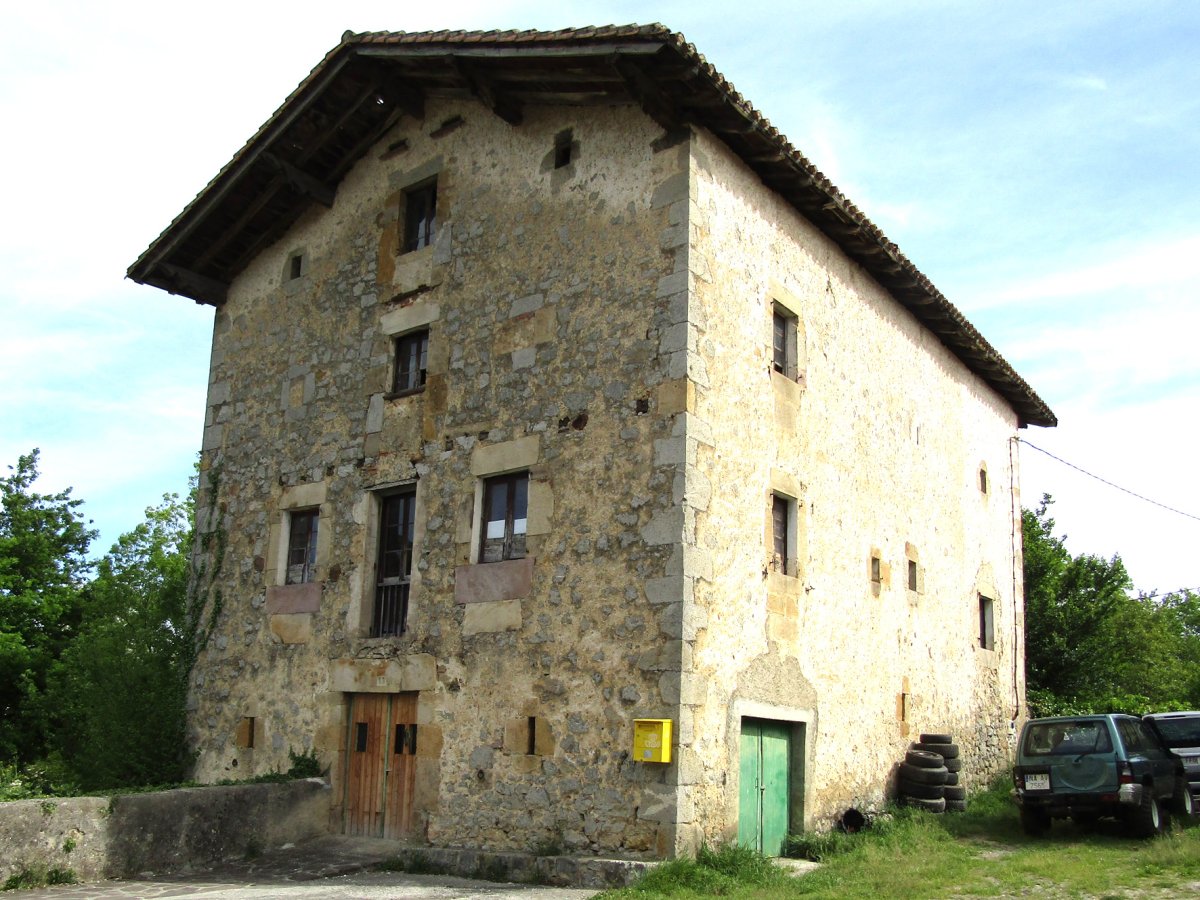 Apezetxea etxea, Gaztelu-Donamaria