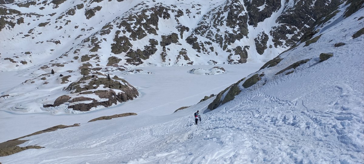 Bachimaña Goikoa urtegia izoztuta