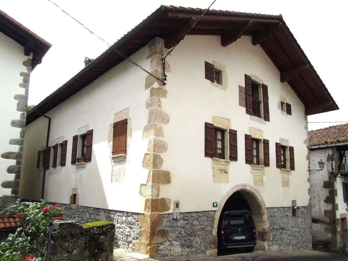 Xurionea etxea, Usarraga-Donamaria