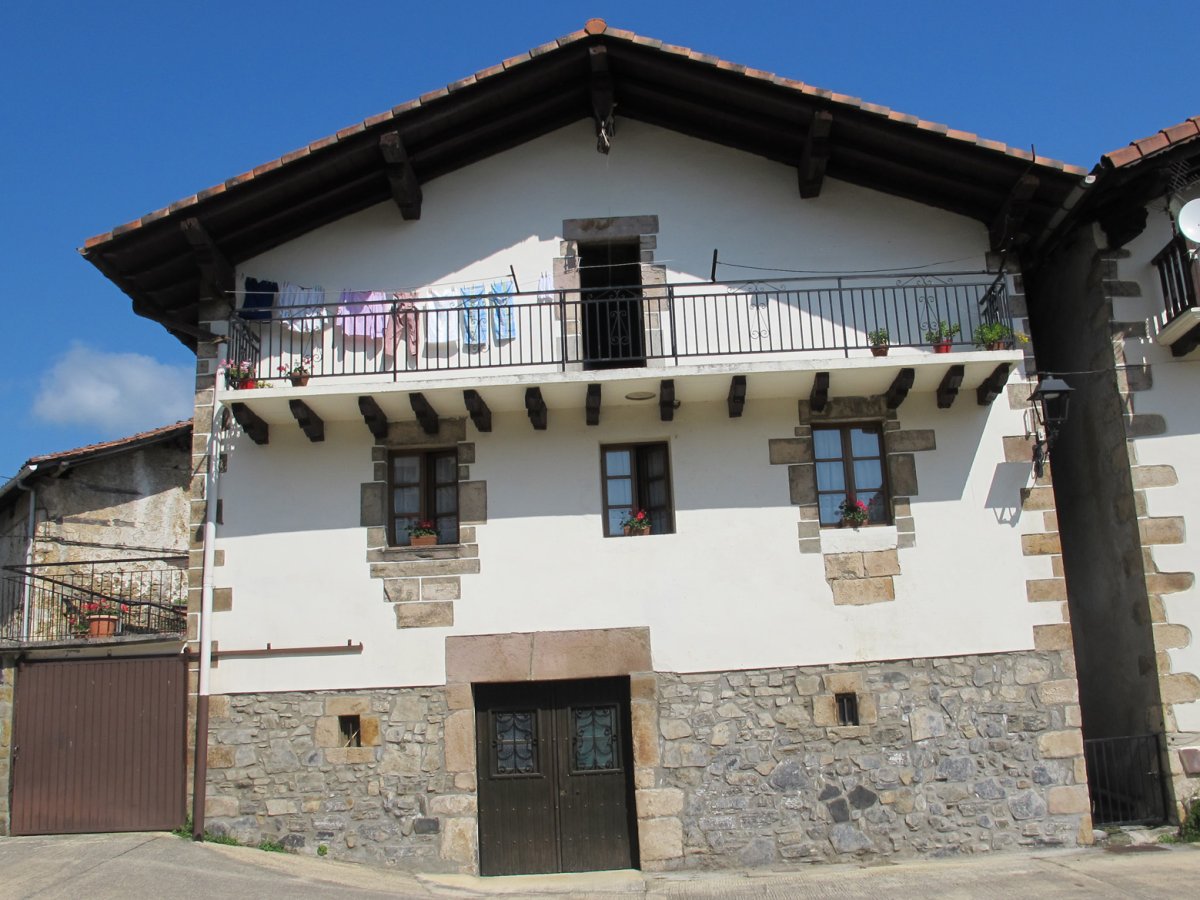 Alloa etxea, Eratsun